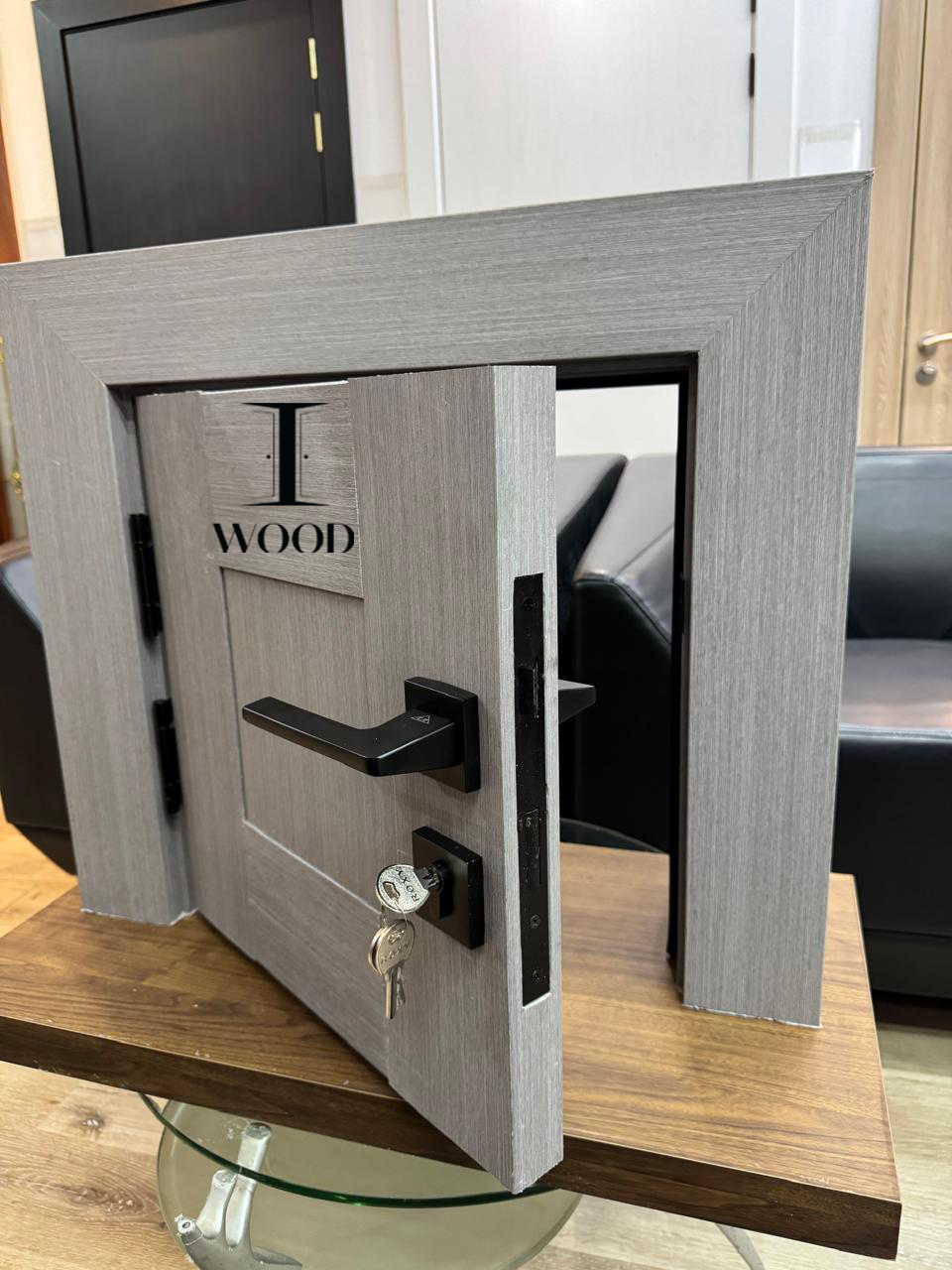 MINIATURE SAMPLE - Image 14